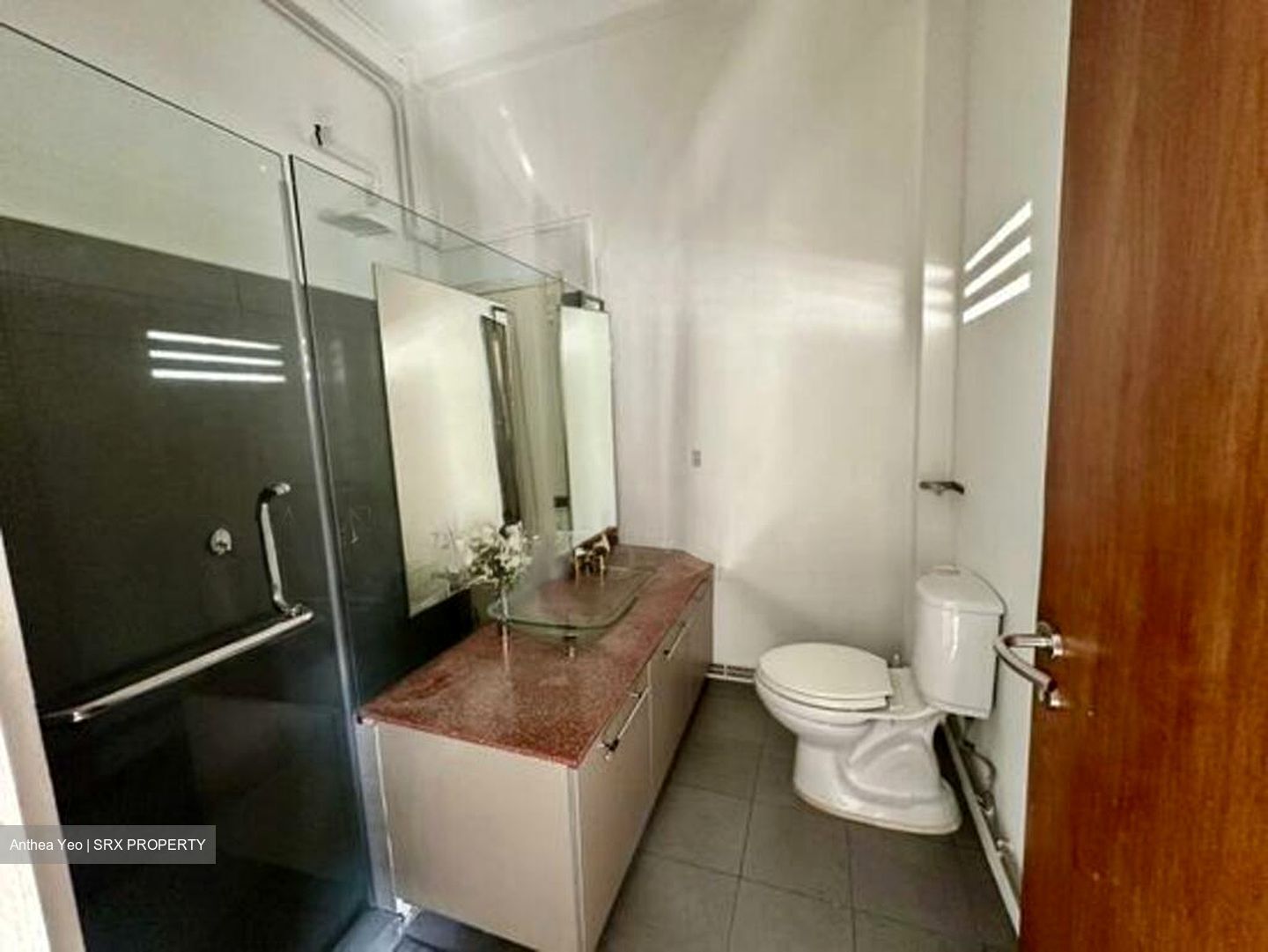 River Valley Apartments (D10), Apartment #513427301